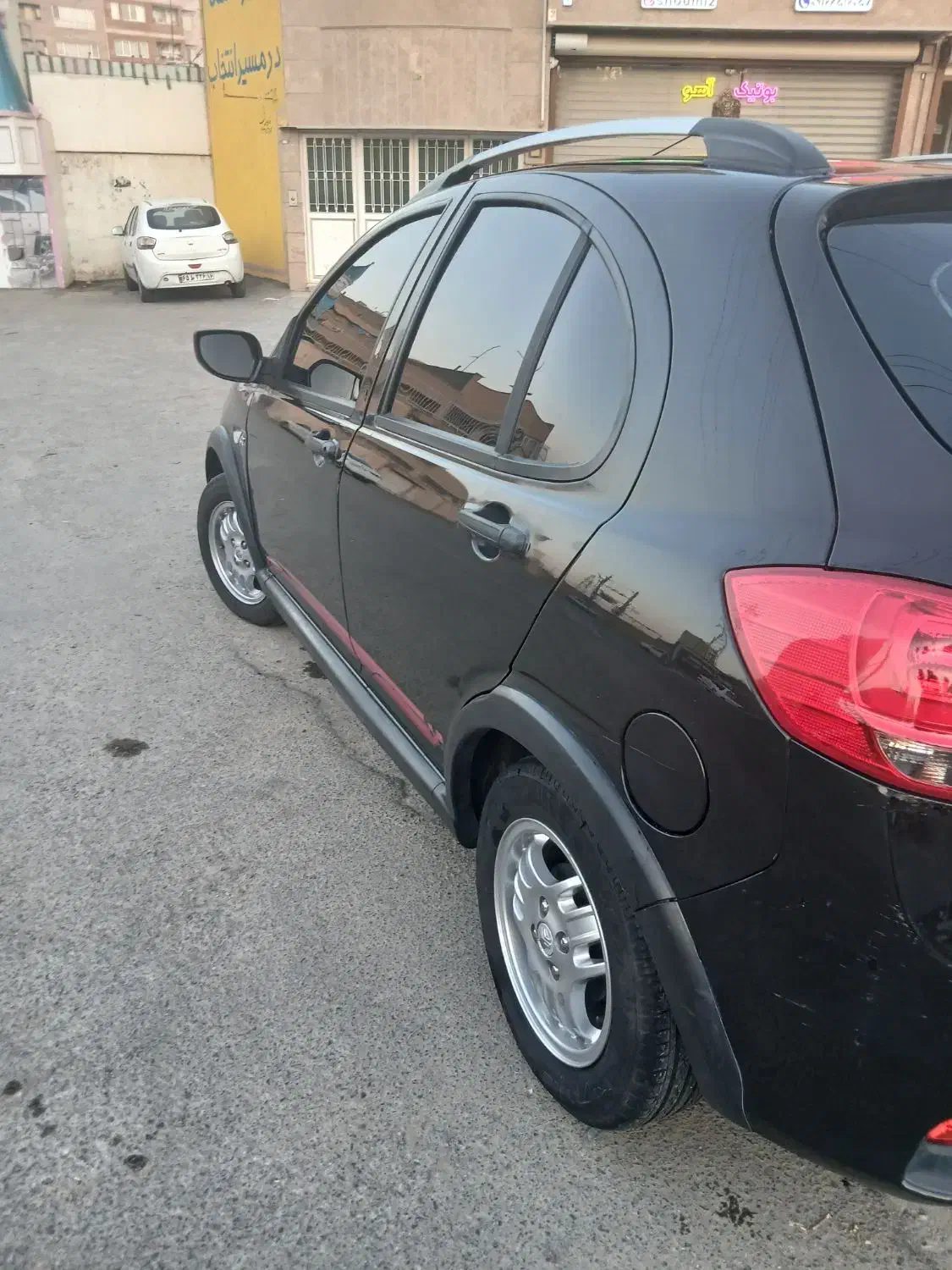 کوئیک R پارس خودرو ۱۴۰۱|خودرو سواری و وانت|قم, وادی السلام|دیوار