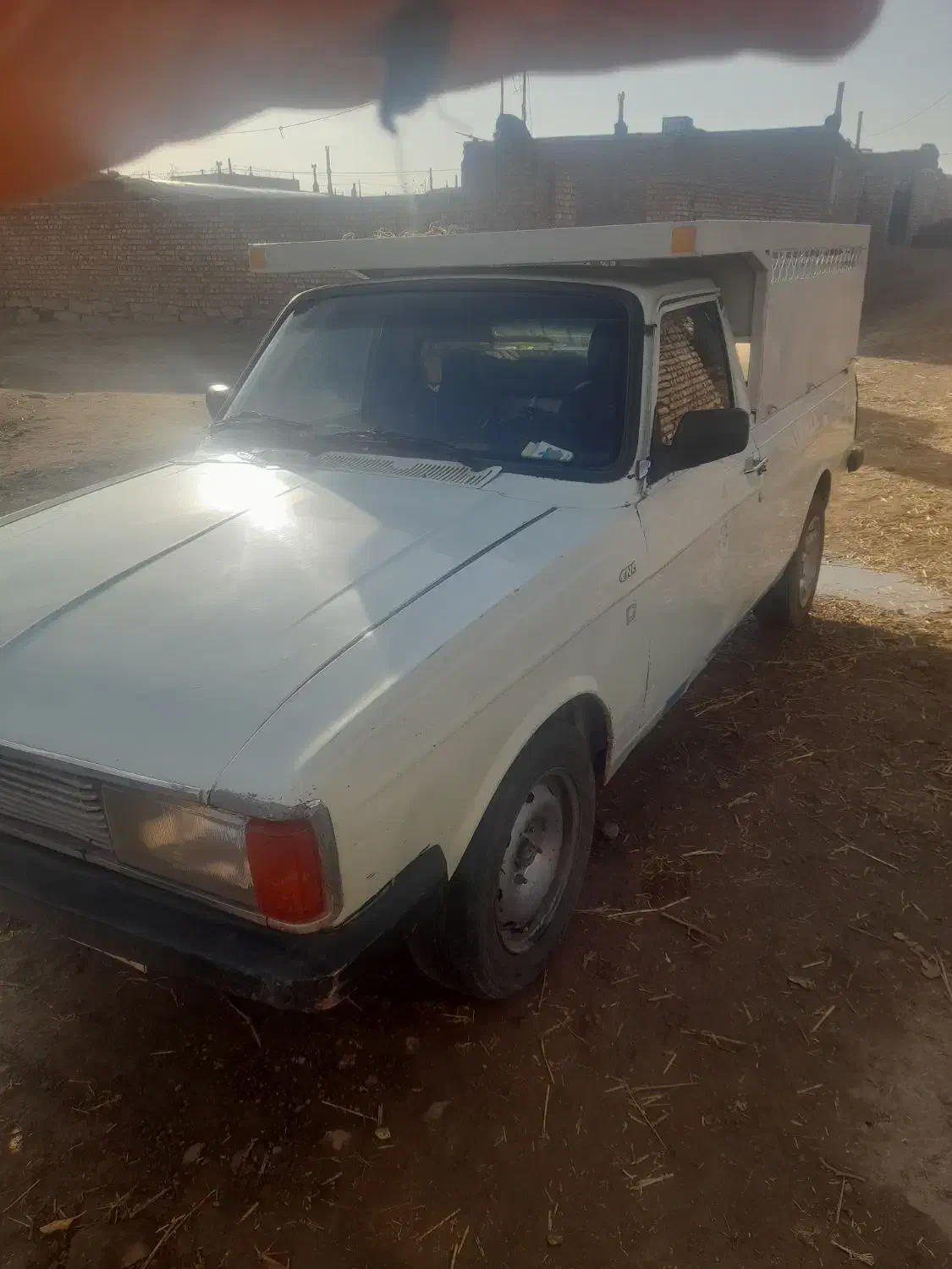 پیکان وانت|خودرو سواری و وانت|طاغنکوه, |دیوار