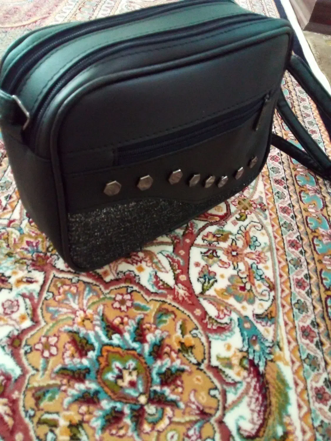 کیف دوشی|کیف، کفش، کمربند|زنجان, |دیوار