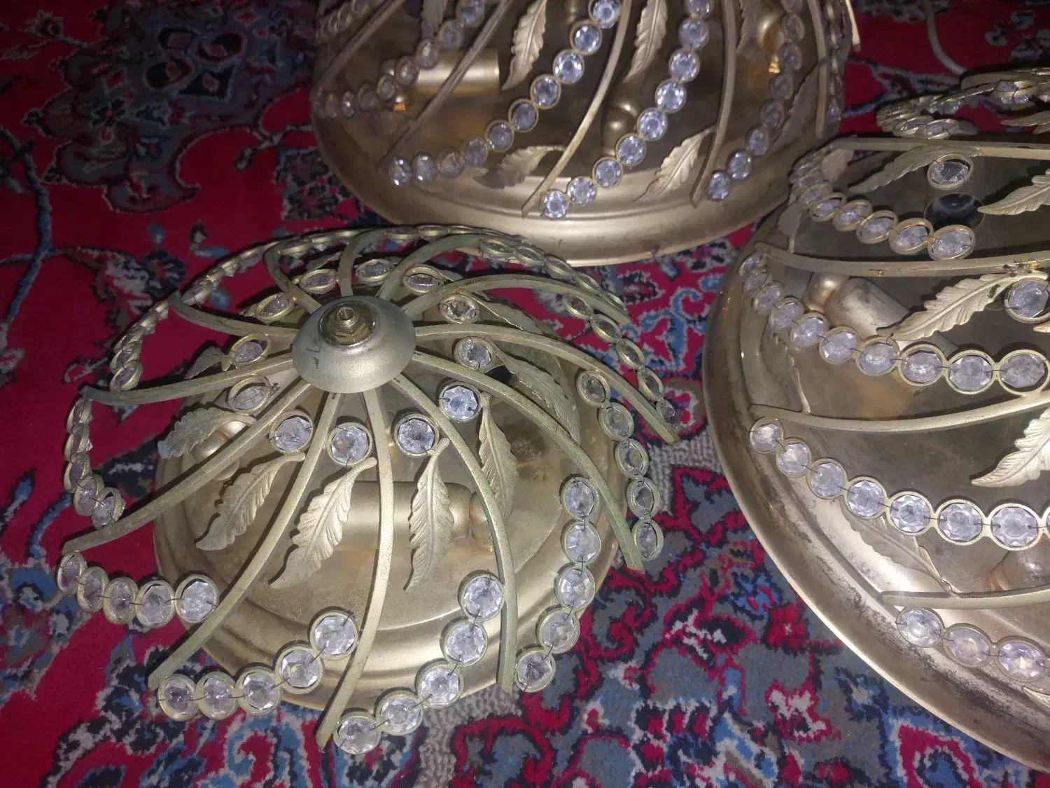 لوستر برنجی در حد نو|لوستر و چراغ آویز|گرگان, |دیوار