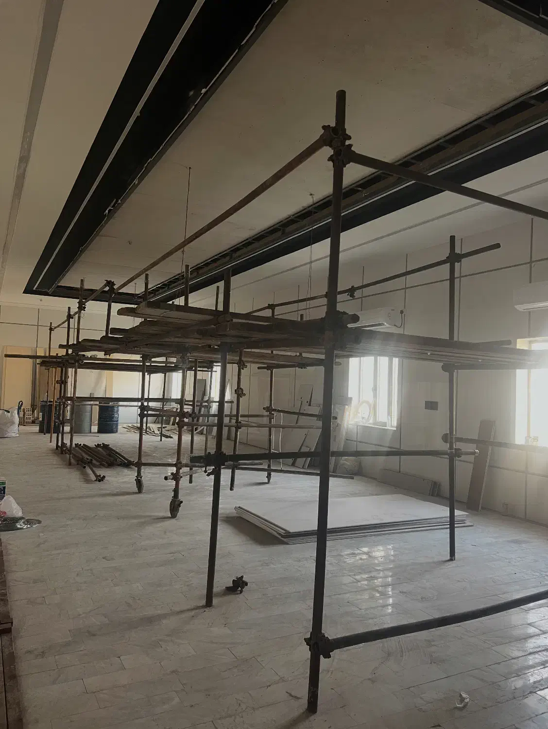 داربست فلزی با قیمت مناسب و کیفیت بالا|خدمات پیشه و مهارت|بندر ماهشهر, |دیوار