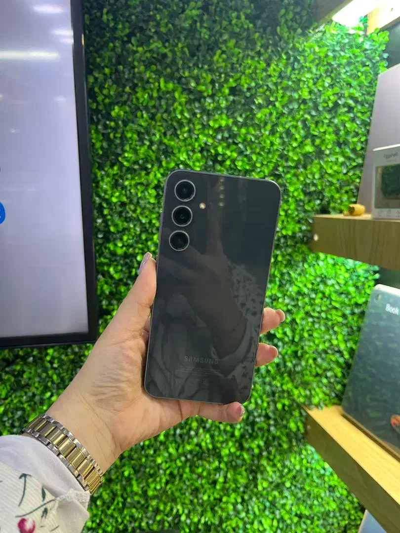 s23fe/256/8|موبایل|تهران, جردن|دیوار