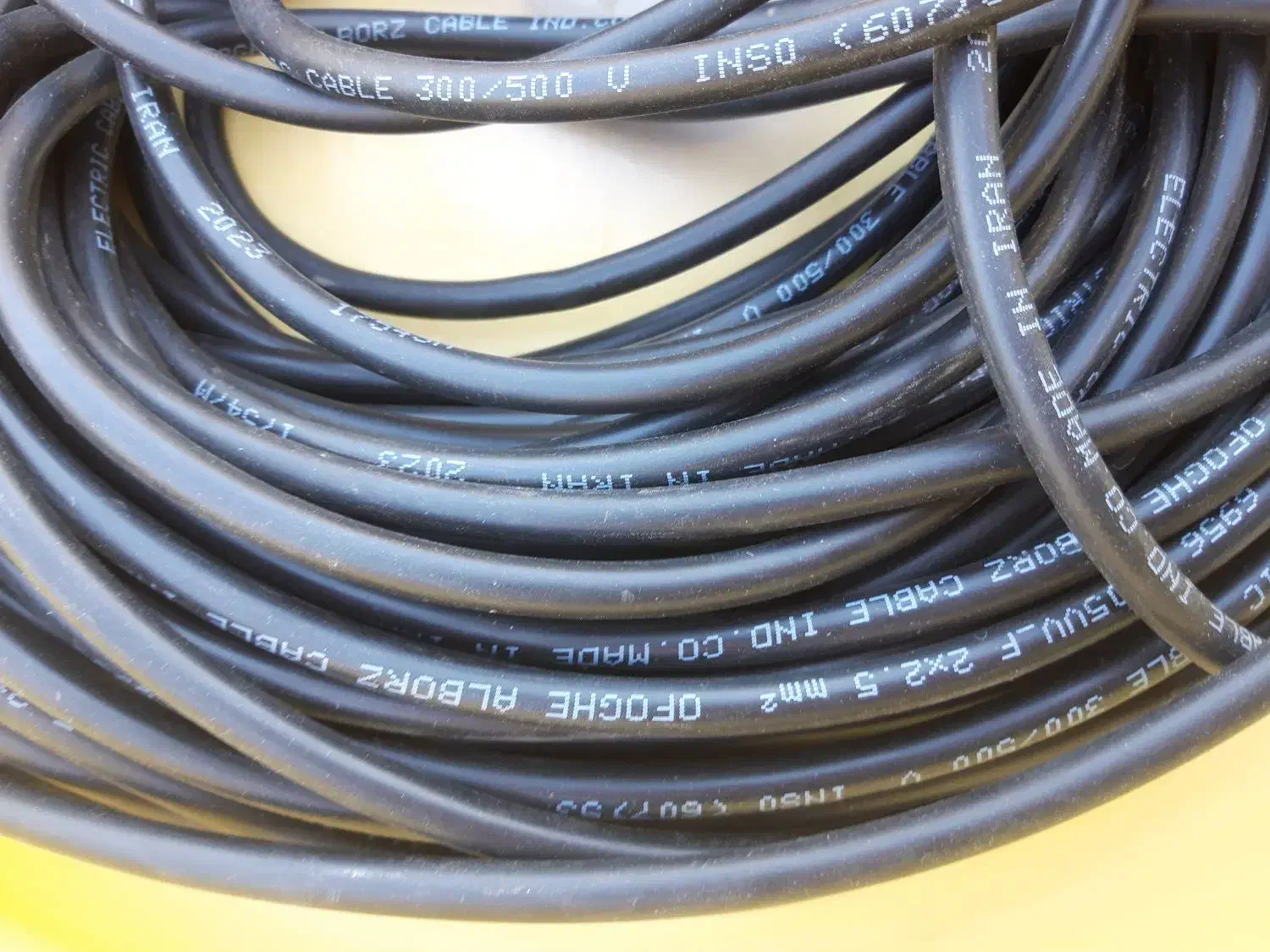 کابل مسی ۲/۵ ۵۴ متر کابل با کیفیت|قطعات و لوازم جانبی رایانه|بم, |دیوار