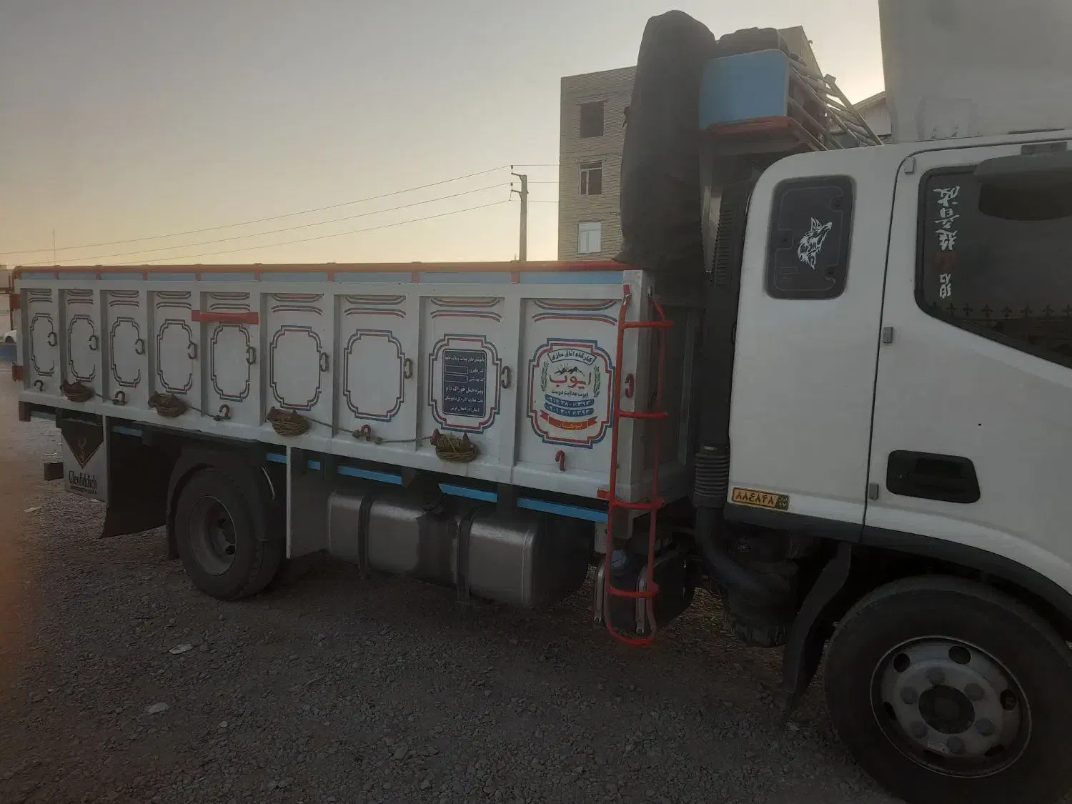 الوند ام فور ۸تن|خودرو سنگین|میاندوآب, |دیوار