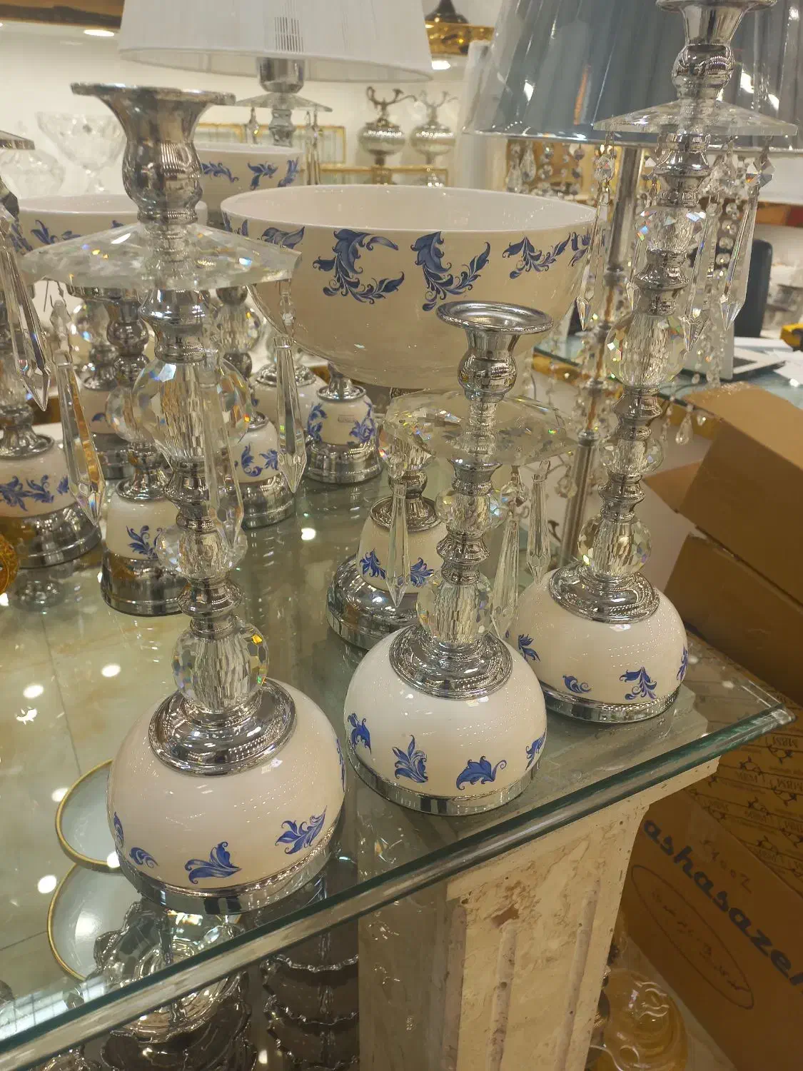 ظروف پذیرایی چینی با پایه کریستال وبرنز|ظروف سرو و پذیرایی|تهران, هروی|دیوار