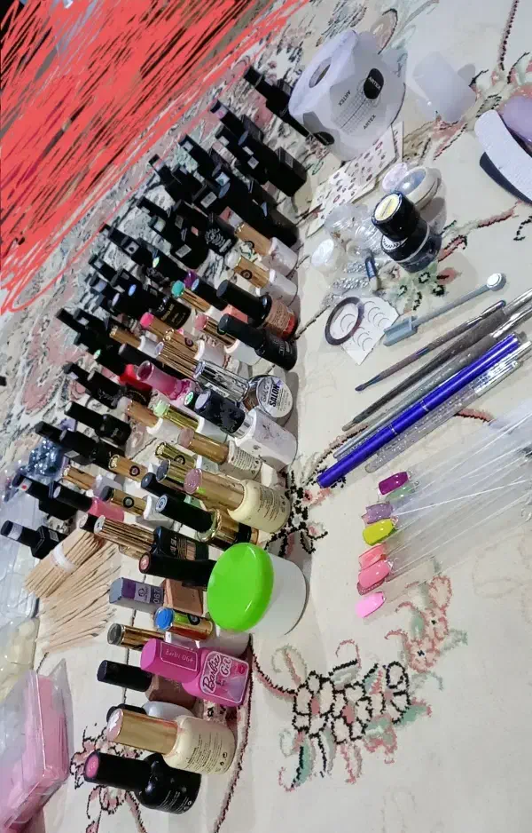 کلی وسیله کاشت ناخن|آرایشی، بهداشتی، درمانی|ماهیدشت, |دیوار