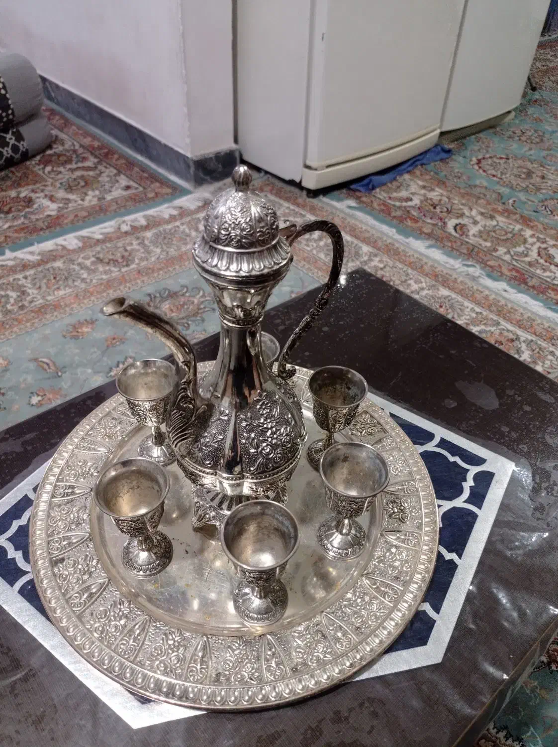 شراب خوری|کلکسیون اشیاء عتیقه|بروجرد, |دیوار