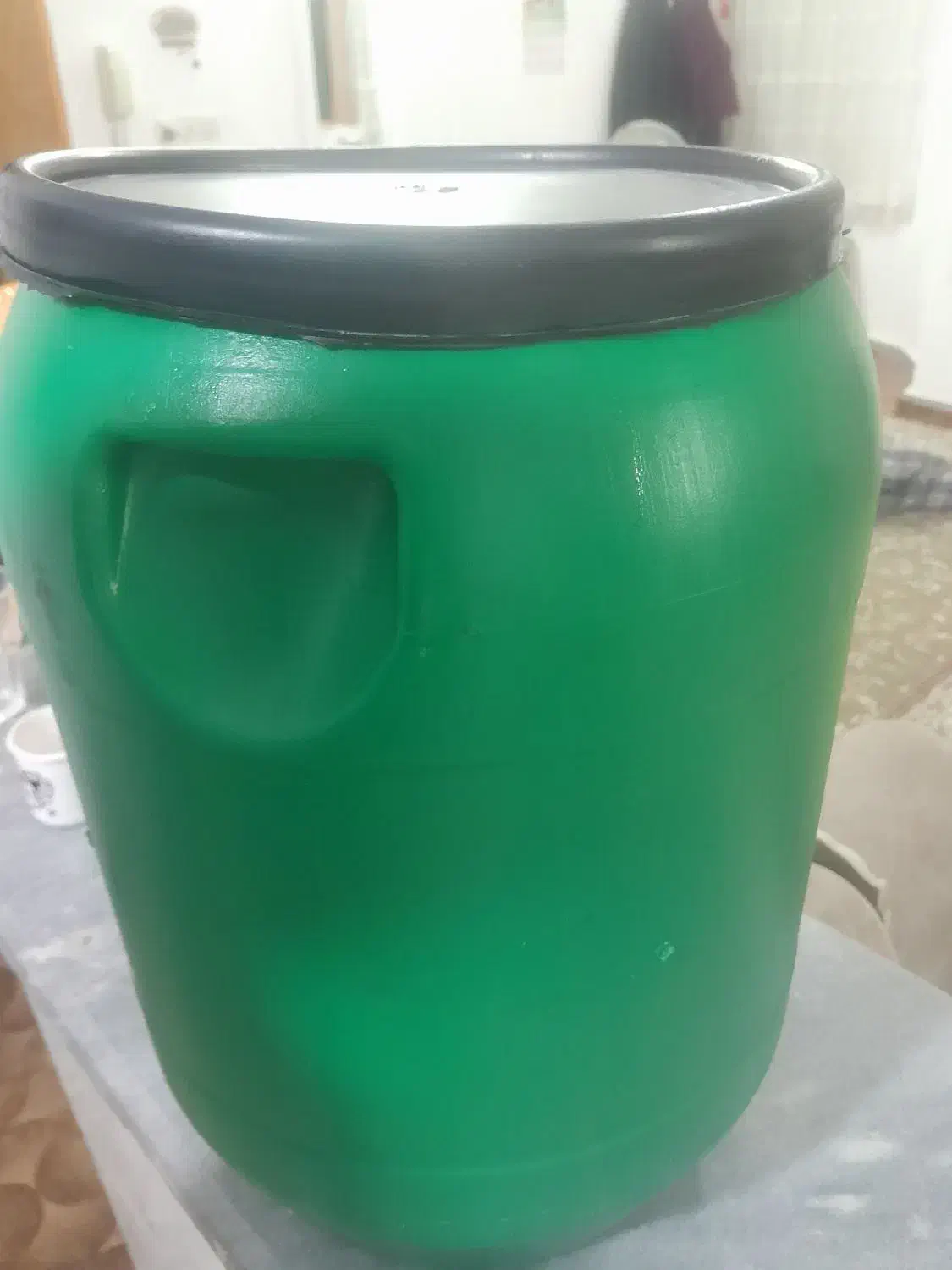 سطل درب دار (( دبه ۳۰ لیتری))|ظروف نگهدارنده، پلاستیکی، یک‌بارمصرف|ساوه, |دیوار