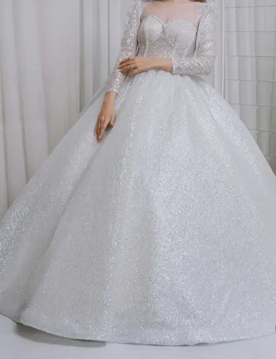 لباس عروس پرکار|لباس|قائم‌شهر, |دیوار