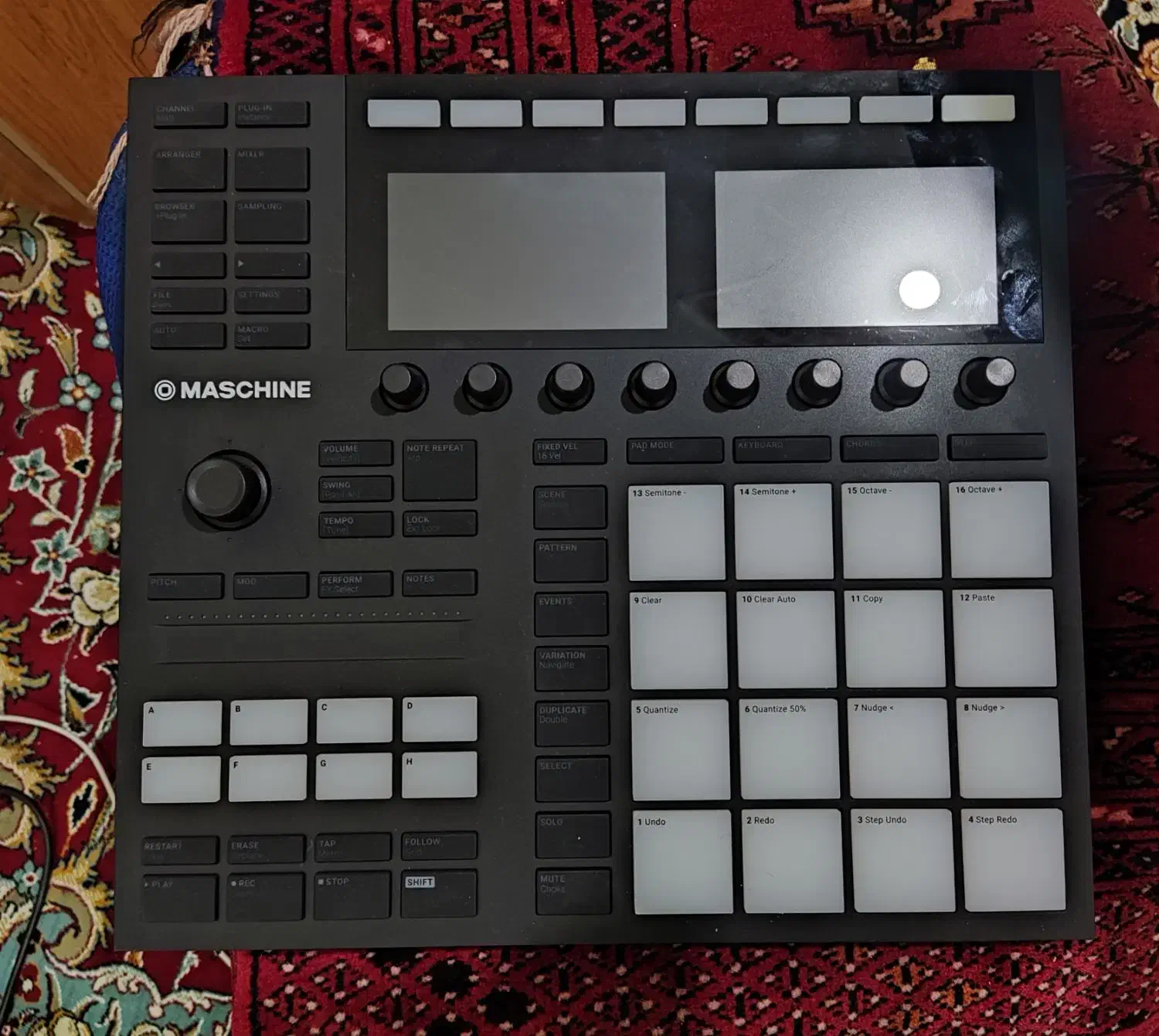 Native Instruments Maschine|گیتار، بیس، امپلیفایر|مشهد, سمزقند|دیوار