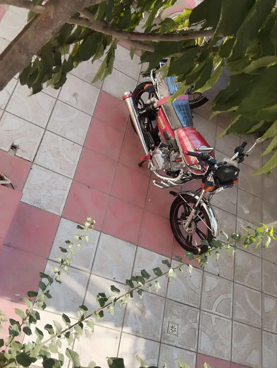 موتور ۲۰۰ مدل ۱۴۰۲ کم کارکرد|موتورسیکلت|تبریز, |دیوار