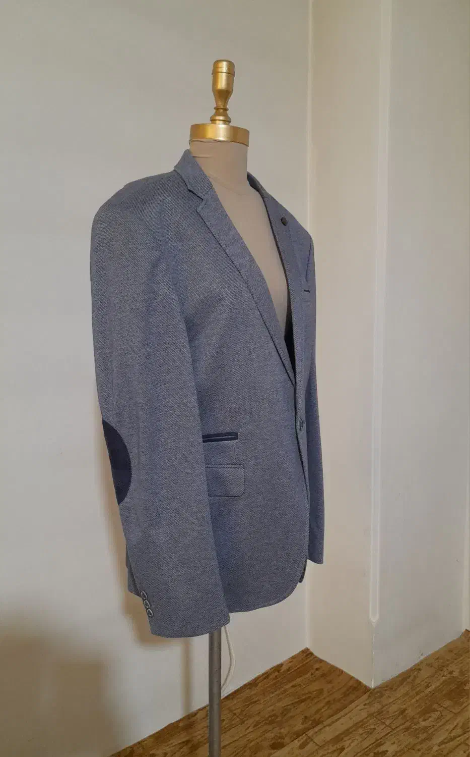 با سلام فروش تک کت. کت شلوار. لباس. کفش.|کیف، کفش، کمربند|کرج, باغستان|دیوار