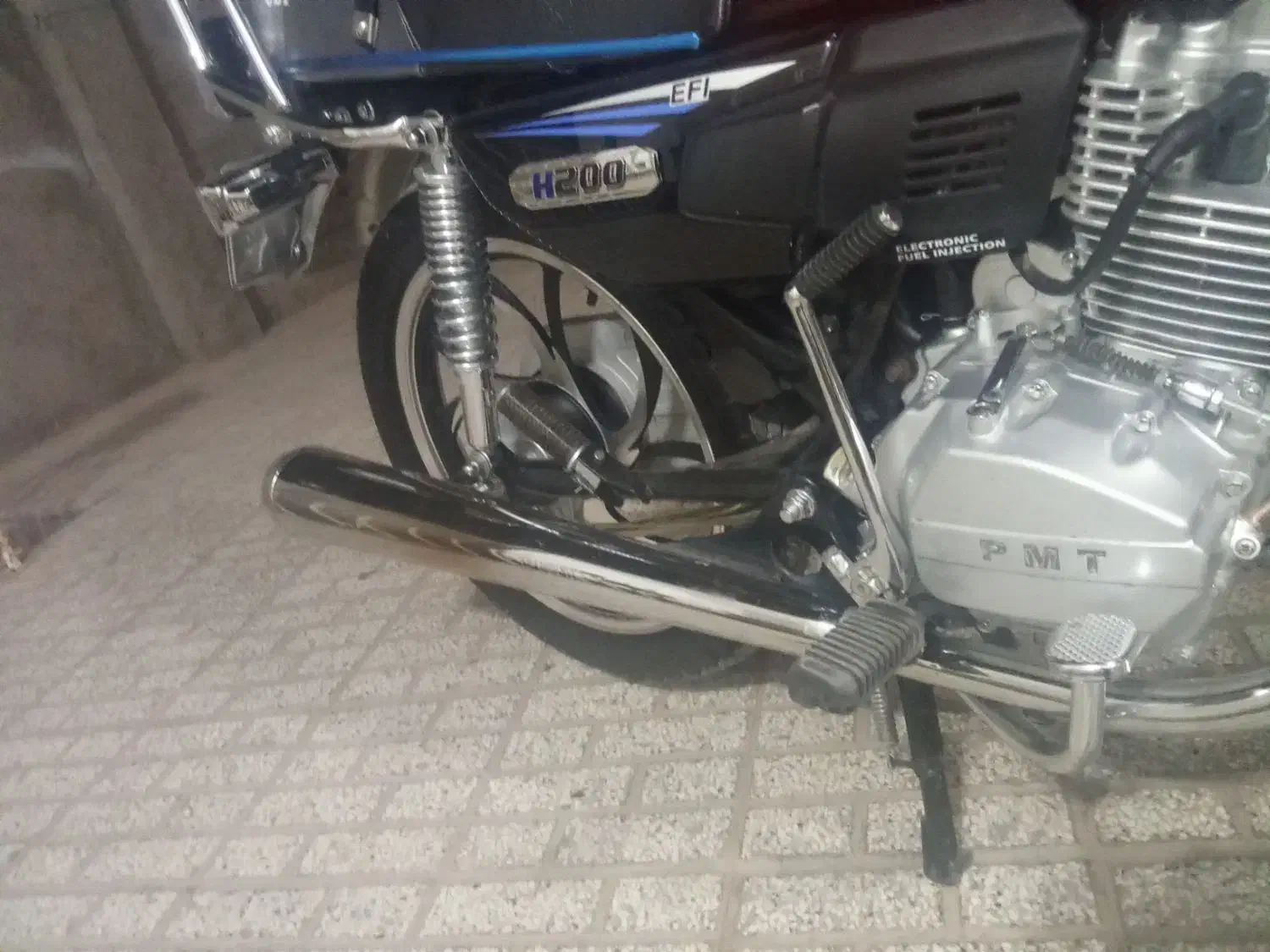 هوندا پیشتاز 200|موتورسیکلت|قائن, |دیوار