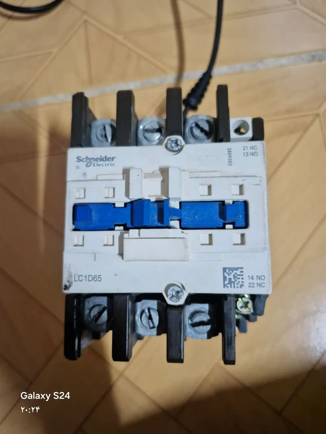 کنتاکتور اشنایدر|ماشینآلات صنعتی|ایلام, |دیوار