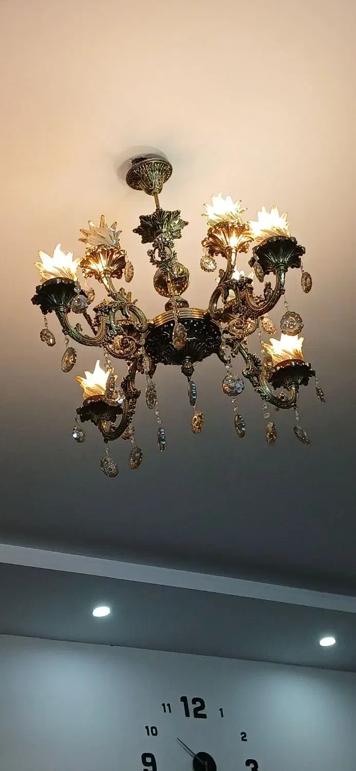 لوستر شاه عباسی ۴ شاخه ۸ شعله|لوستر و چراغ آویز|مشهد, شهرک لشکر (شهرک غرب)|دیوار