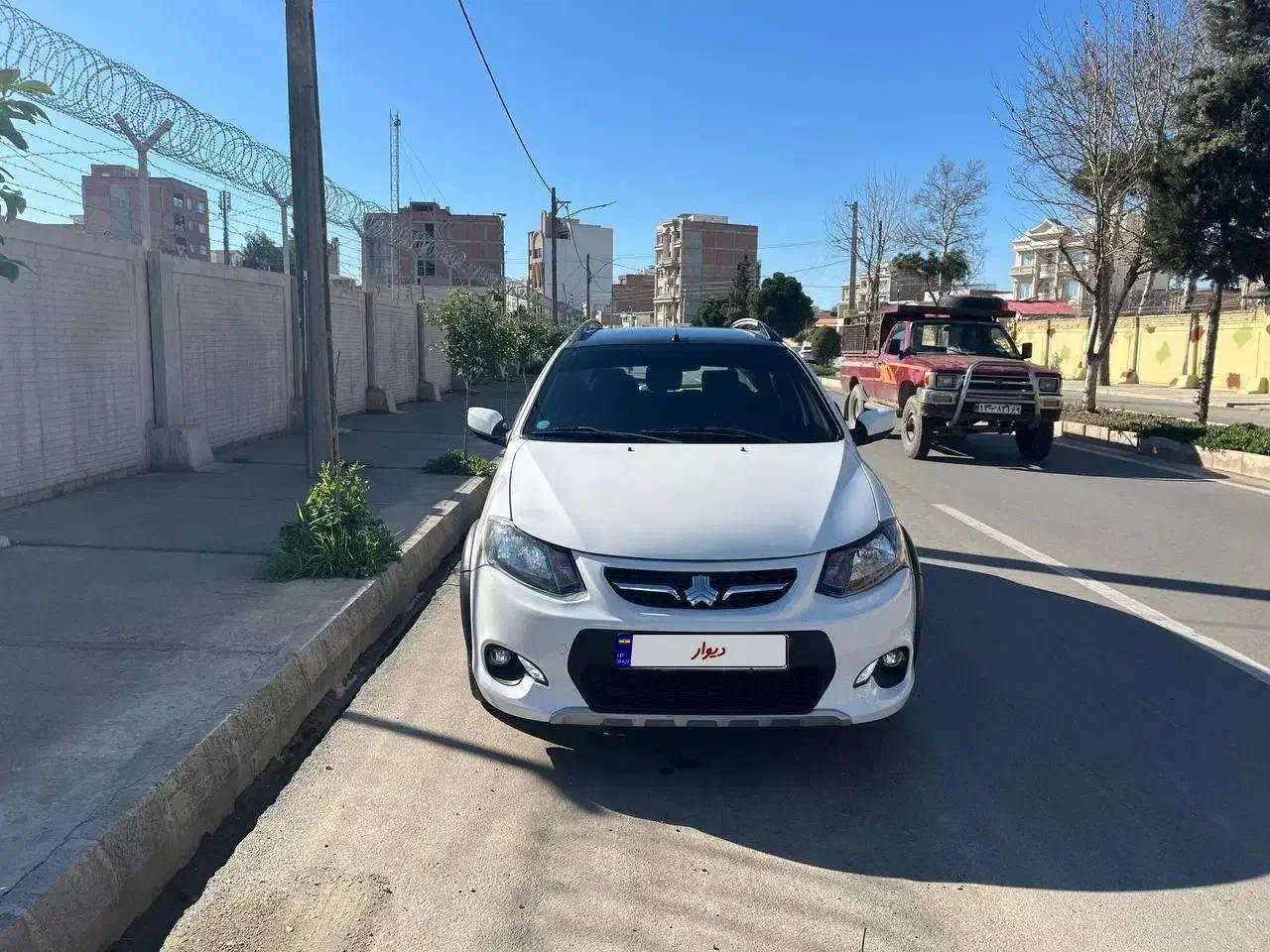 کوییک r مدل ۴۰۲|خودرو سواری و وانت|گنبد کاووس, |دیوار