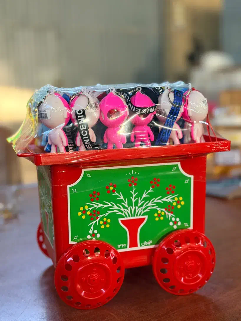 فروش عمده شانسی و اسباب بازی آبنباتی|اسباب‌‌بازی|ملارد, |دیوار