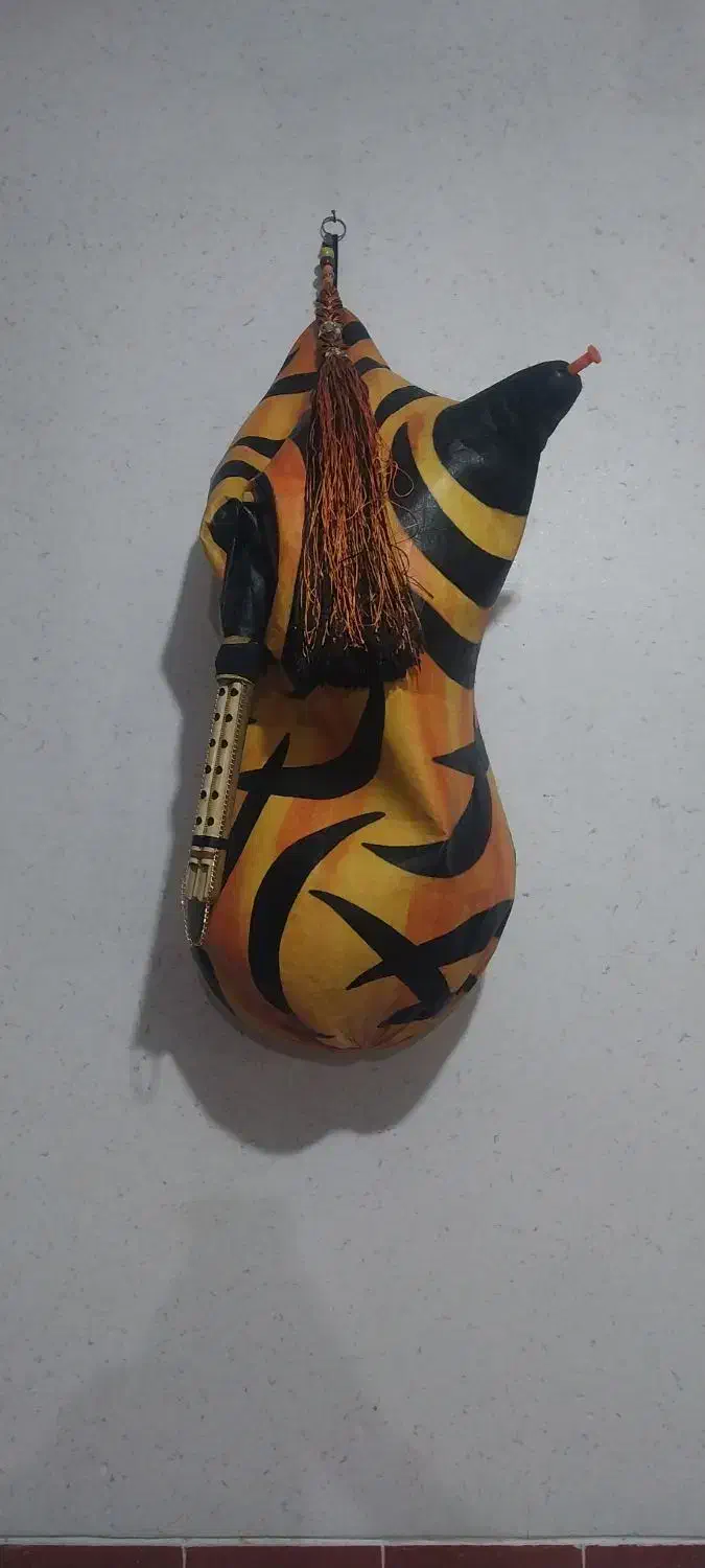 نی انبان نی همبون نی همبونه|سازهای بادی|لنجان, |دیوار