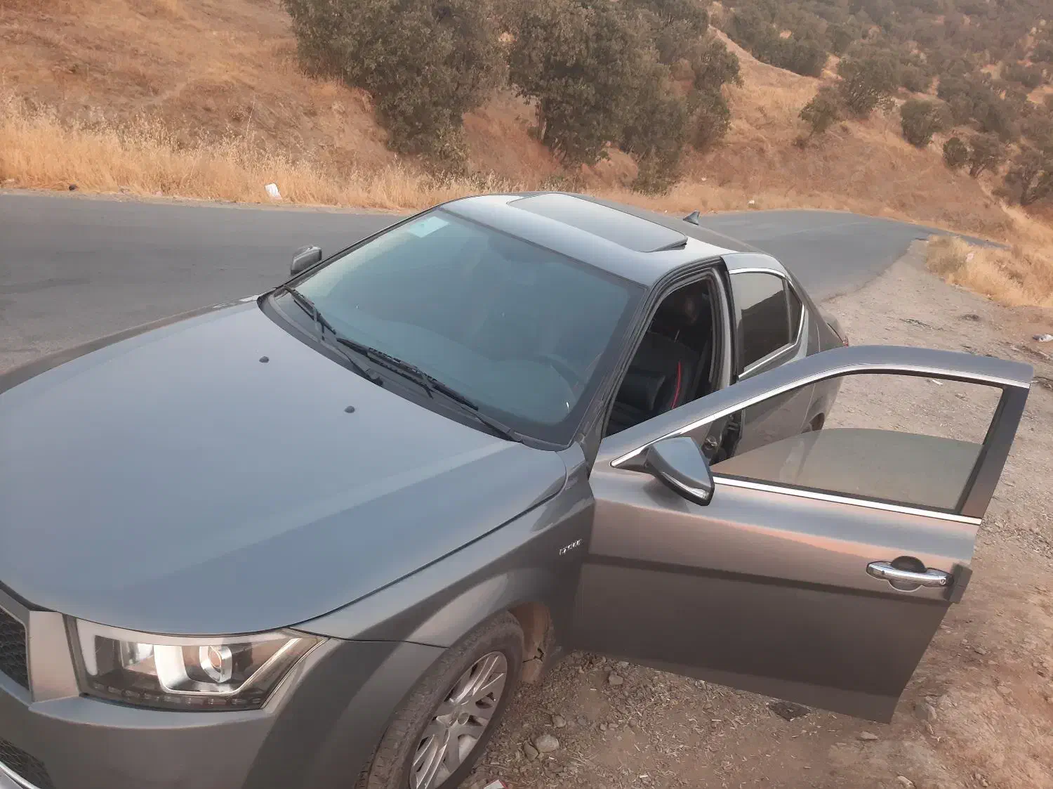 دنا پلاس|خودرو سواری و وانت|مریوان, |دیوار