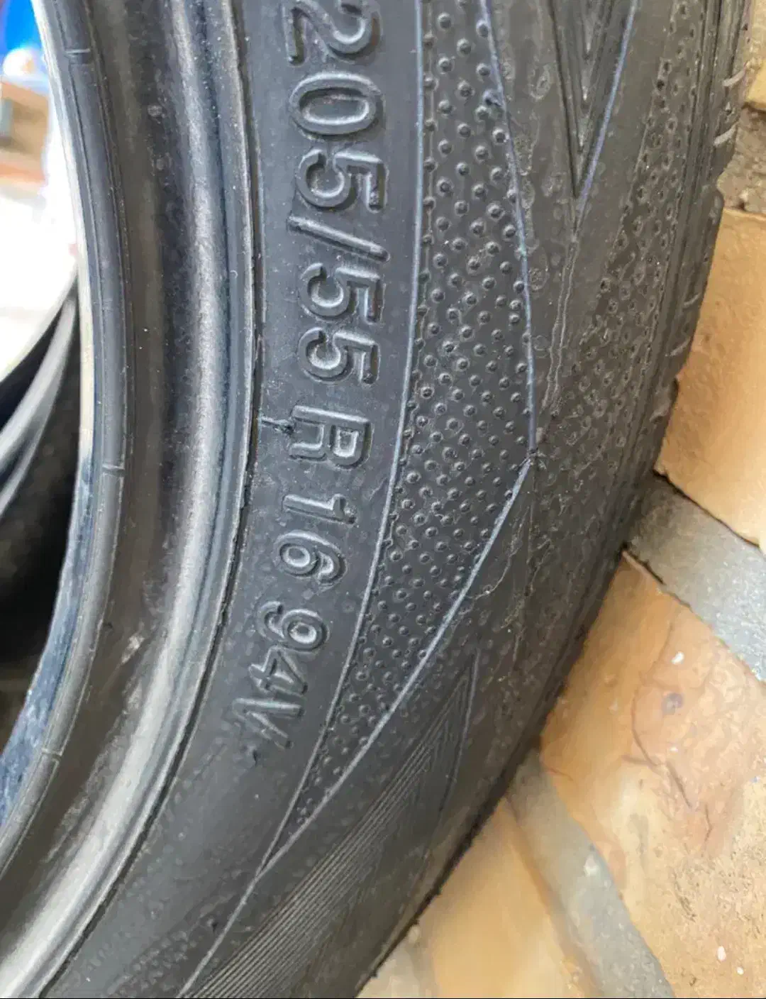 تایر ماشین|عمده‌فروشی|شاهین‌شهر, مورچه خورت|دیوار