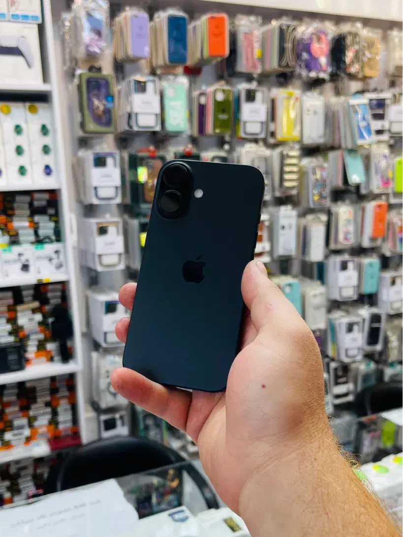 گوشی اپل Iphone 16 حافظه ۱۲۸ باتری ۱۰۰ با گارانتی|موبایل|زنجان, |دیوار