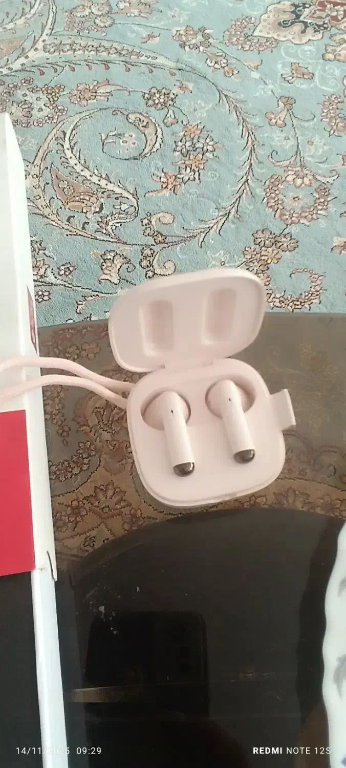 ایرپاد نو رنگ صورتی|لوازم جانبی موبایل و تبلت|شهرضا, |دیوار