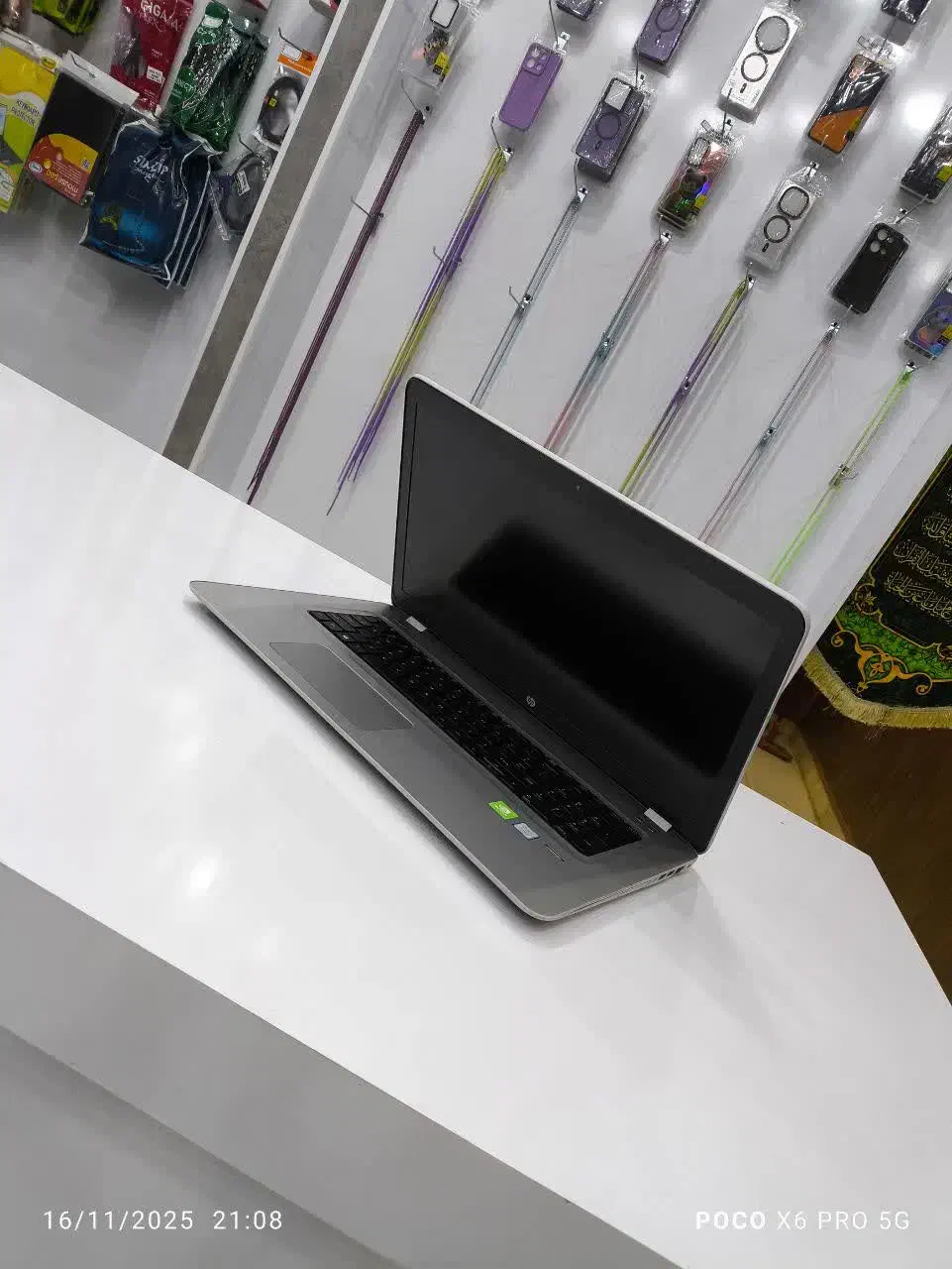 لبتاپ|رایانه همراه|میبد, |دیوار