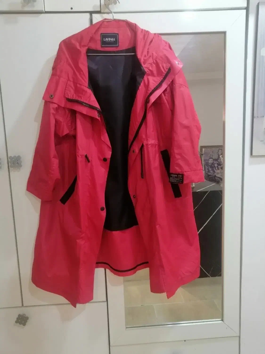 بارونی در حد کاملن نو|لباس|کردکوی, |دیوار