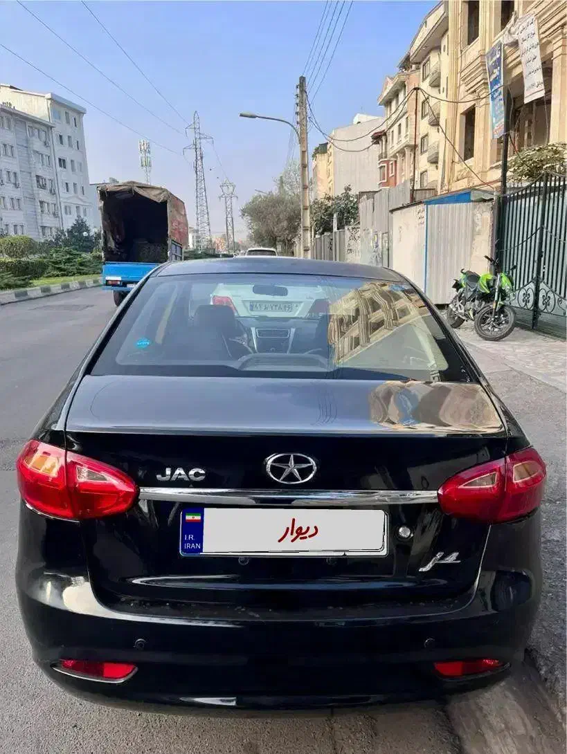 جک جی ۴ اتومات سالم|خودرو سواری و وانت|رشت, جانبازان|دیوار