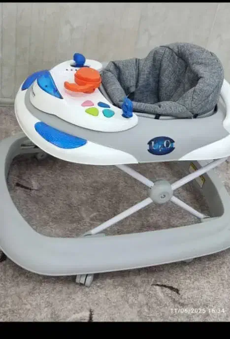 مقداری سیسمونی بچه|اسباب و اثاث بچه|ایلام, |دیوار