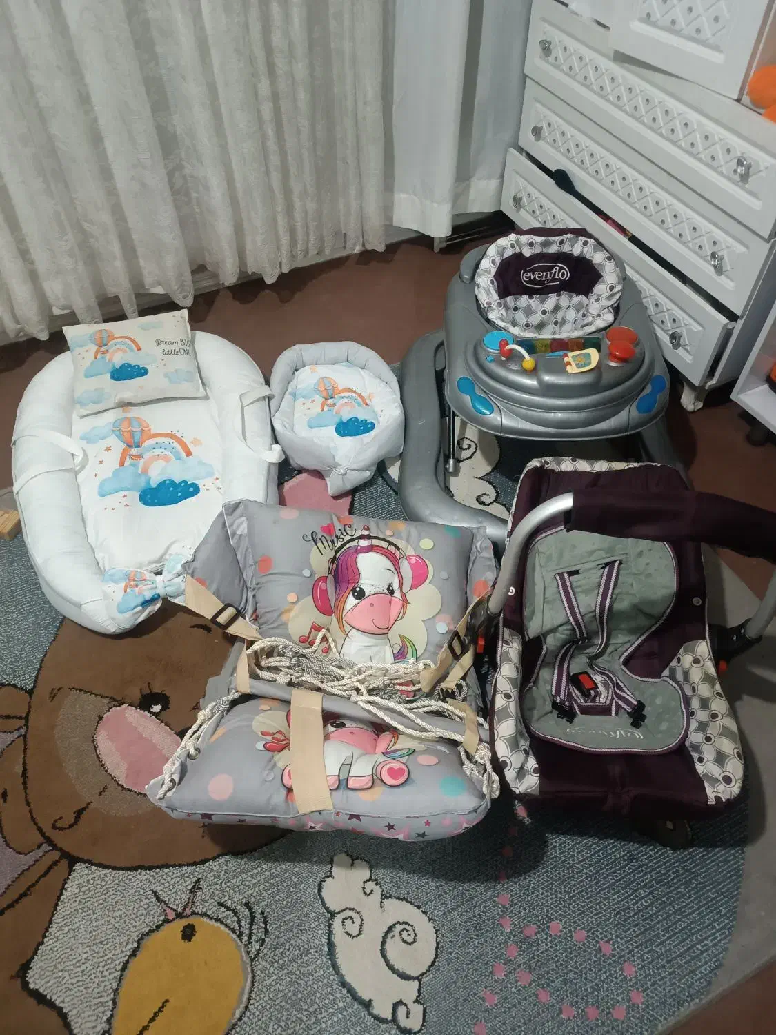 سیسمونی نوزاد(حراج)|اسباب و اثاث بچه|مشهد, آزادشهر|دیوار