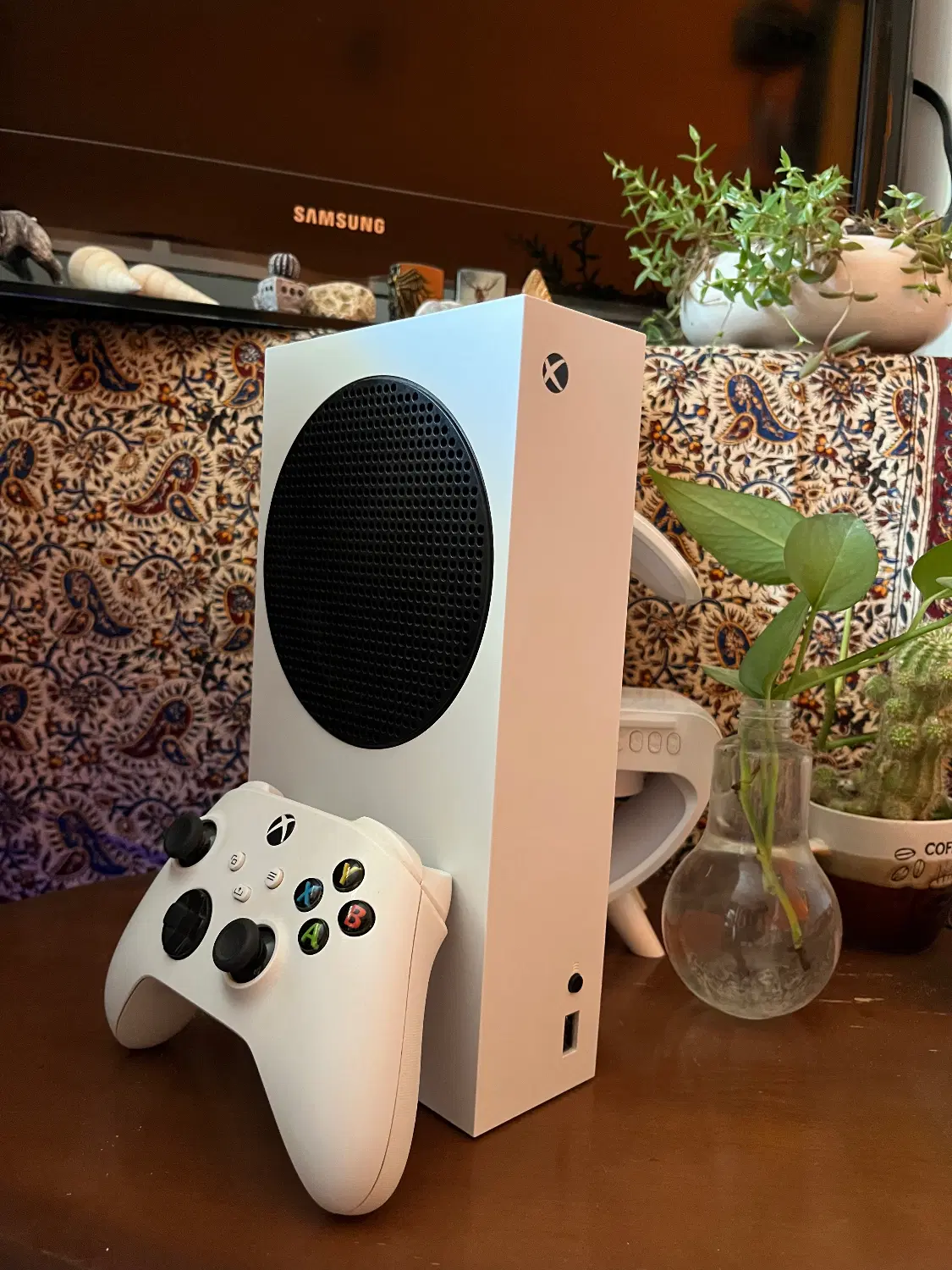 Xbox series s|کنسول، بازی ویدئویی و آنلاین|اسفراین, |دیوار