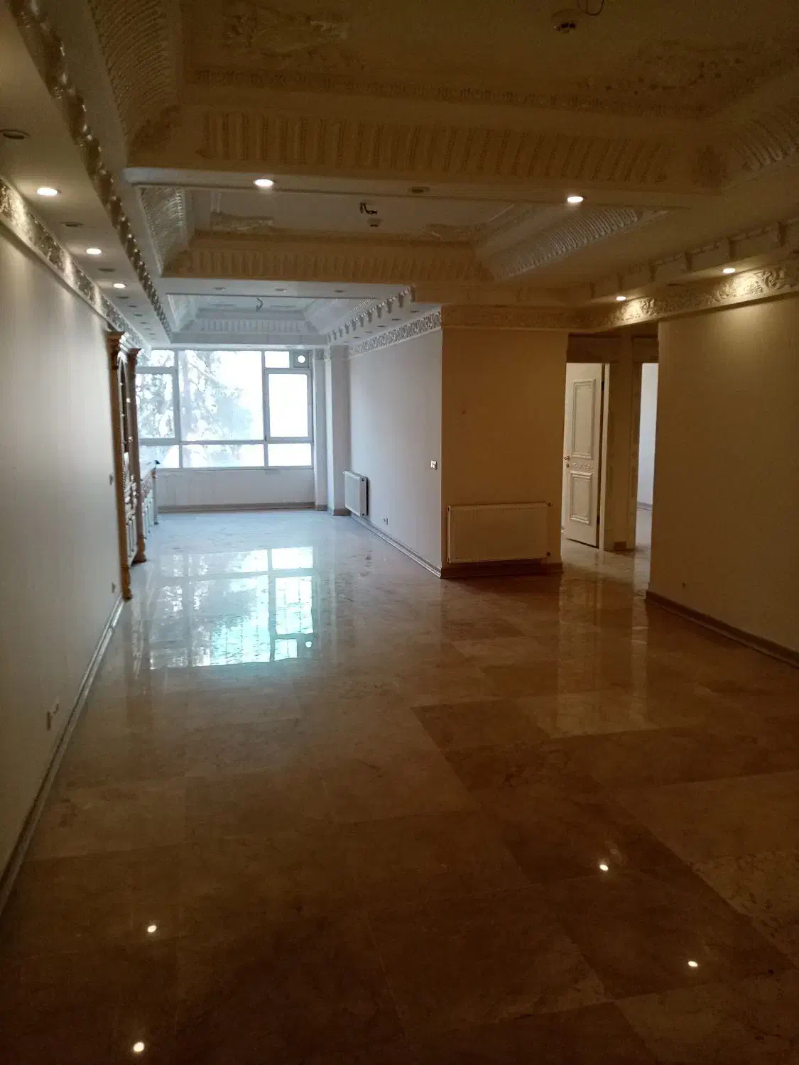 شریعتی سه راه طالقانی 150 متر 3 خواب 2 پارکینگ