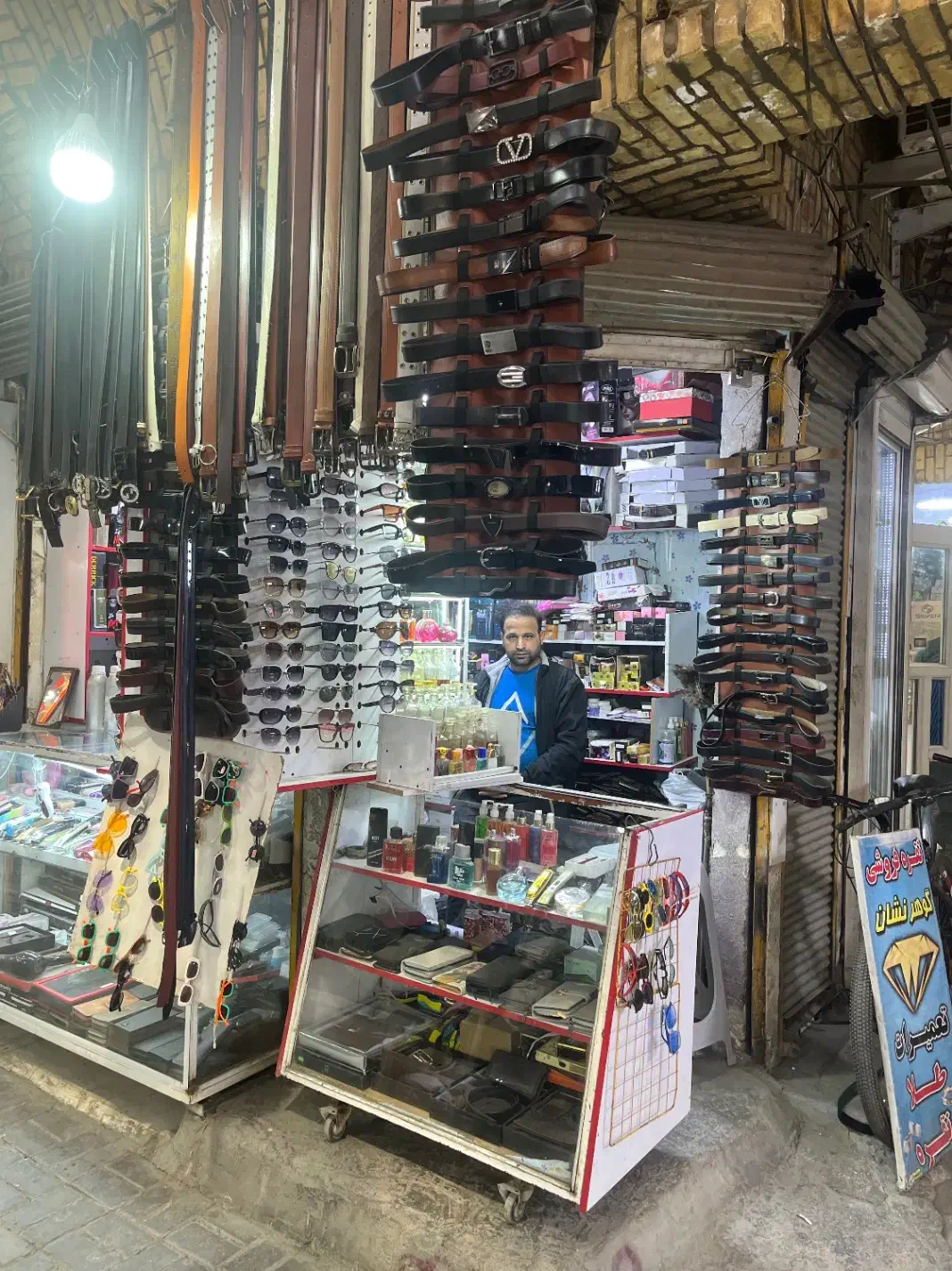 مغازه راسته بازار|اجارهٔ مغازه و غرفه|ملایر, |دیوار