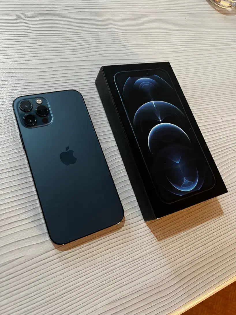 آیفون 12pro|موبایل|شاهین‌شهر, سعدی جنوبی|دیوار