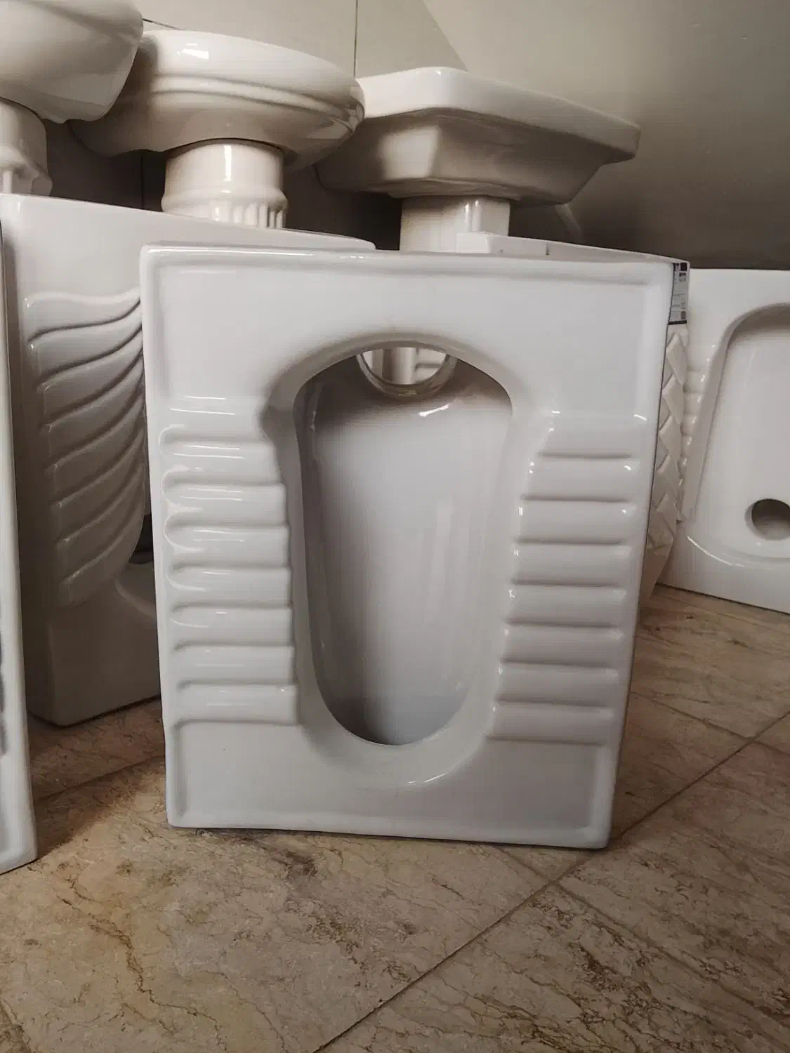 کاسه توالت ایرانی درجه ۱|مصالح و تجهیزات ساختمان|دماوند, مسکن مهر گیلاوند|دیوار