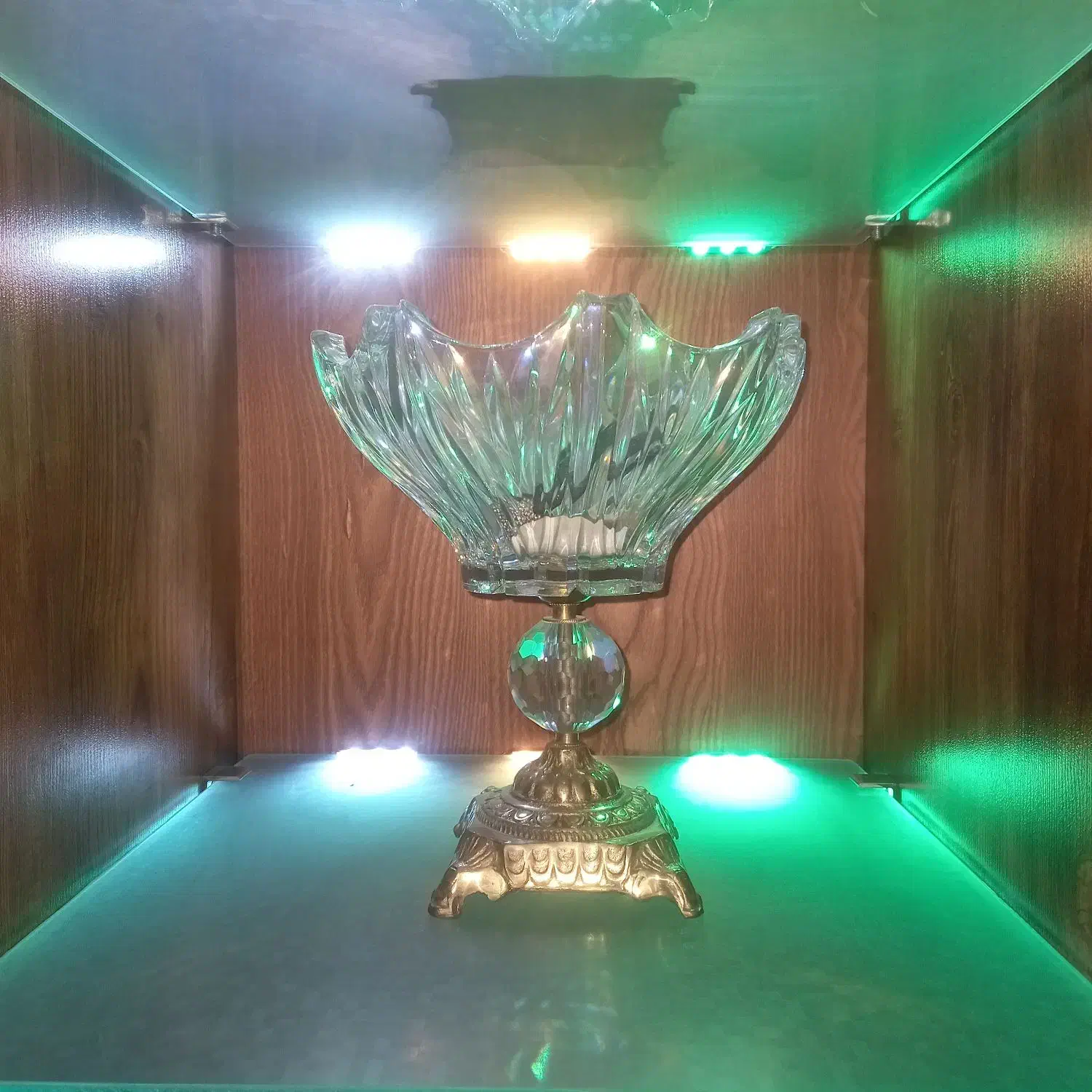 داخل ویترینی|صنایع دستی و سایر لوازم تزئینی|محمدشهر, عباس آباد|دیوار