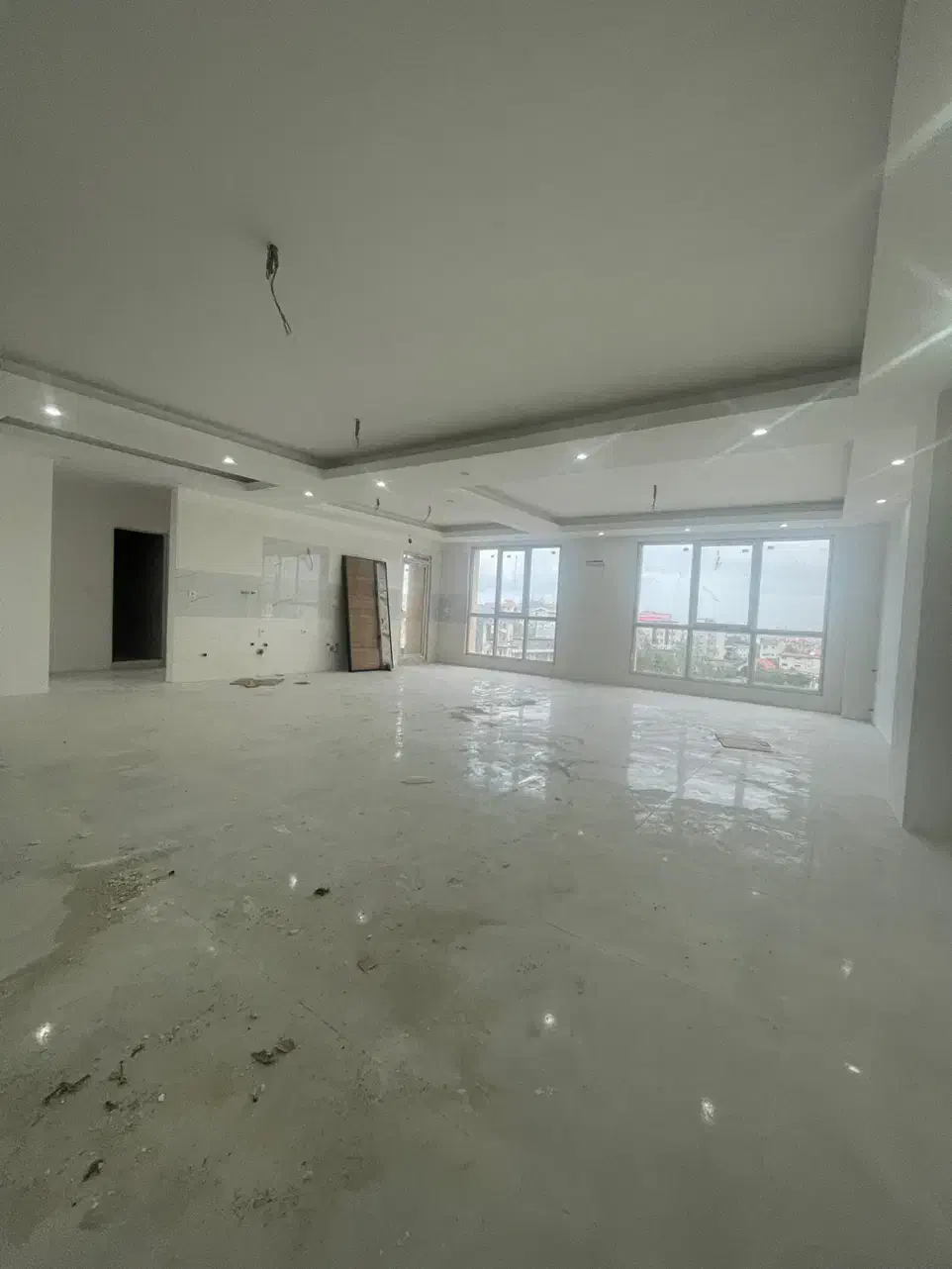 اپارتمان ۱۳۰ متری/تنکابن/بلوار جمهوری|فروش آپارتمان|تنکابن, |دیوار