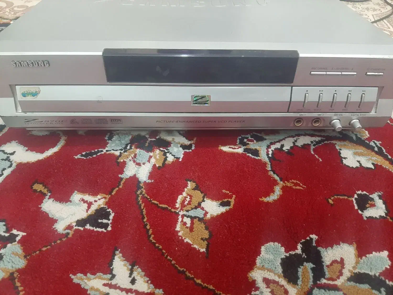 دستگاه سیدی خور|پخش‌کننده DVD و ویدیو|یزد, |دیوار