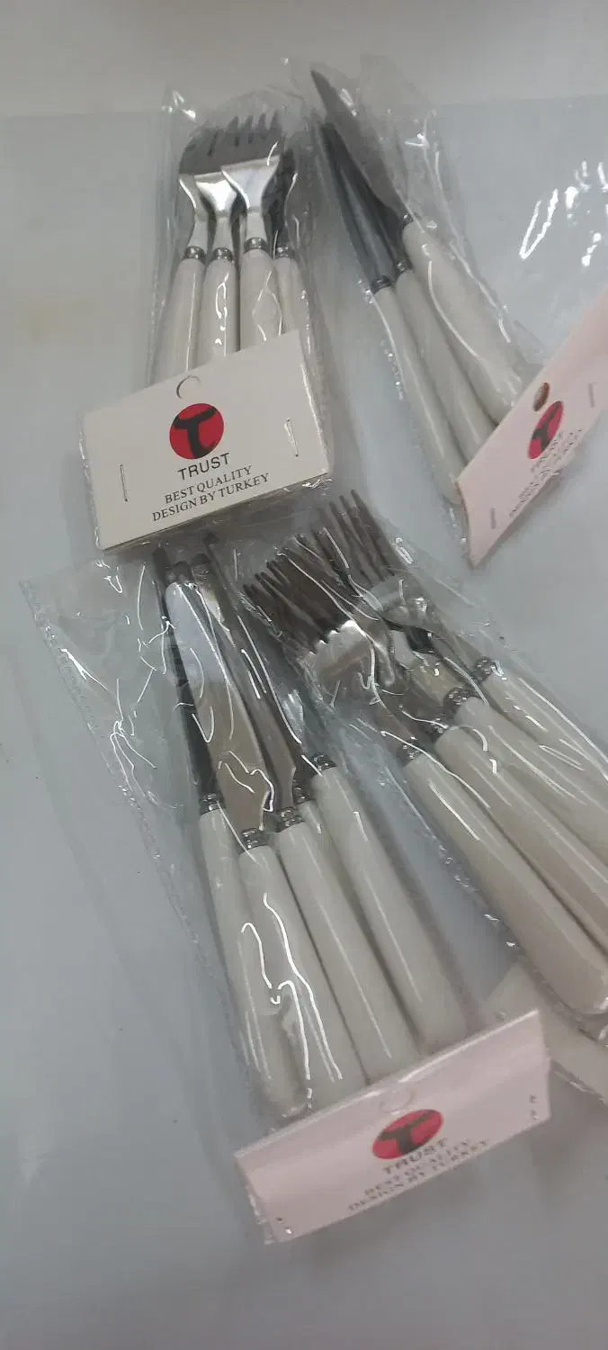 تعدای وسایل اشپز خانه نو نو|ظروف سرو و پذیرایی|لاهیجان, پردسر|دیوار