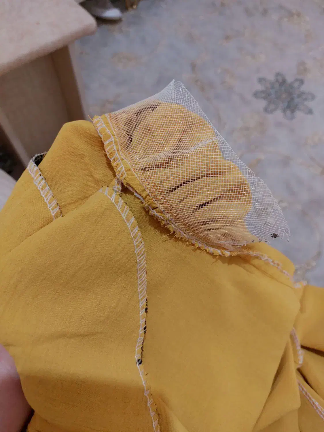 پیراهن بلند پاییزه|لباس|ری, علایین|دیوار