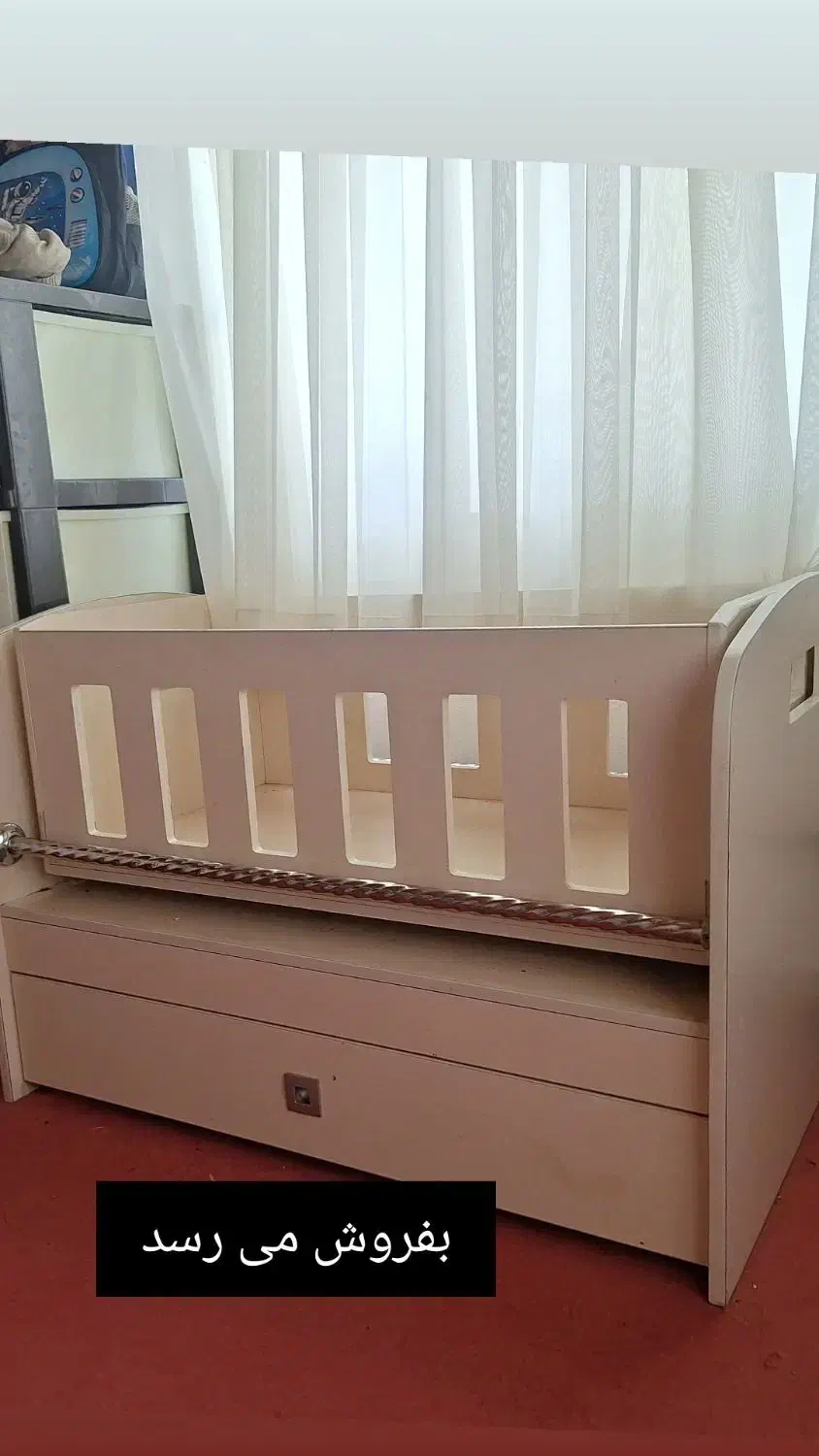 فروش تخت کودک درحد نو|تخت و صندلی بچه|ایزدشهر, |دیوار