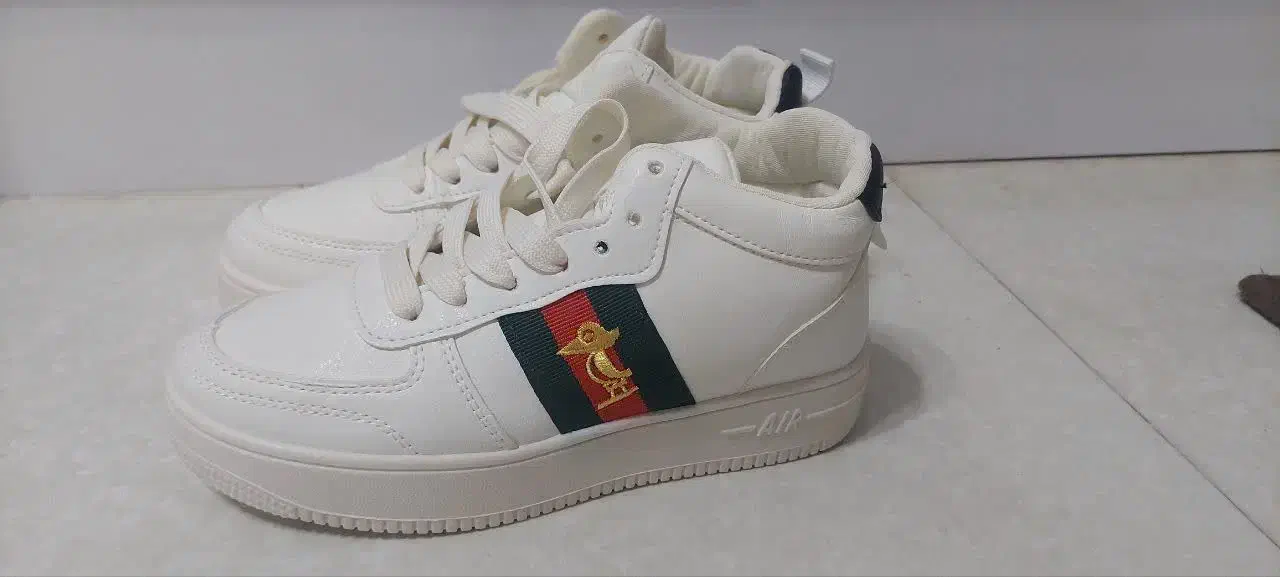 کتونی plOVERاصل سایز۳۵|کفش و لباس بچه|رضوانشهر, |دیوار