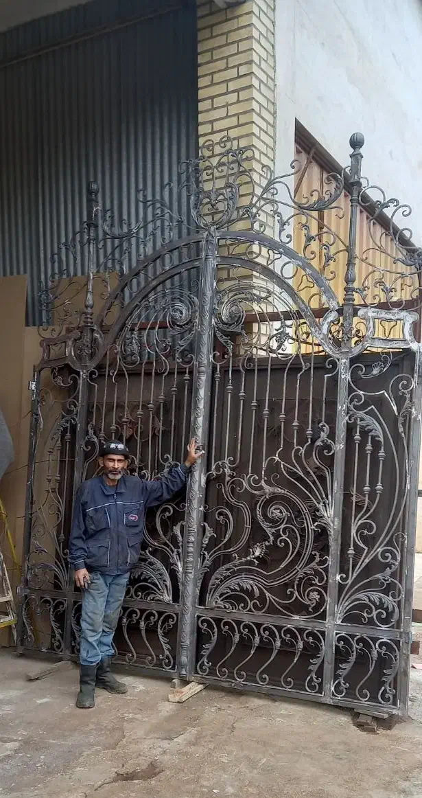 درب ۳ لنگه و ۲ لنگه حیاط|مصالح و تجهیزات ساختمان|اهواز, الصافی|دیوار