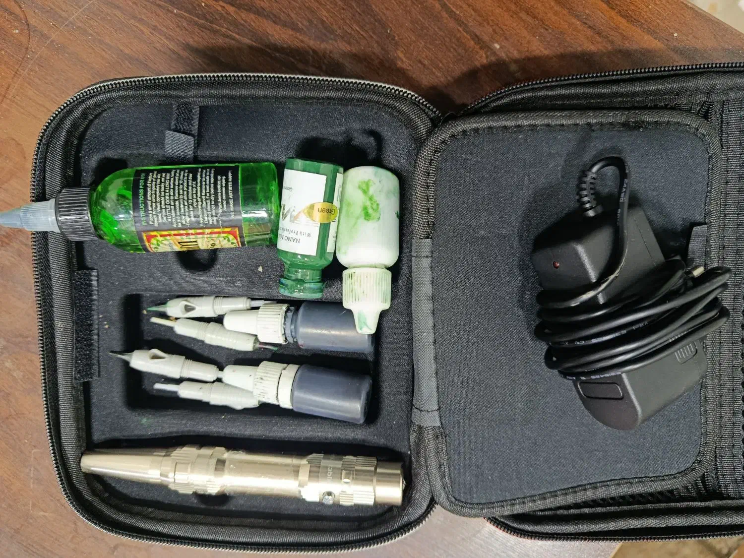 دستگاه تتو کامل|آرایشی، بهداشتی، درمانی|نیشابور, فردوسی جنوبی|دیوار