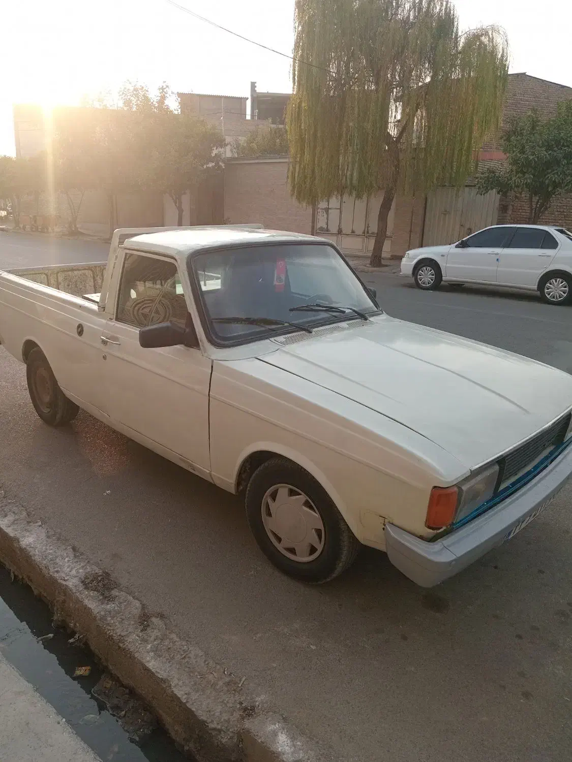 ماشین فروش پیکان بار|خودرو سواری و وانت|گنبد کاووس, |دیوار