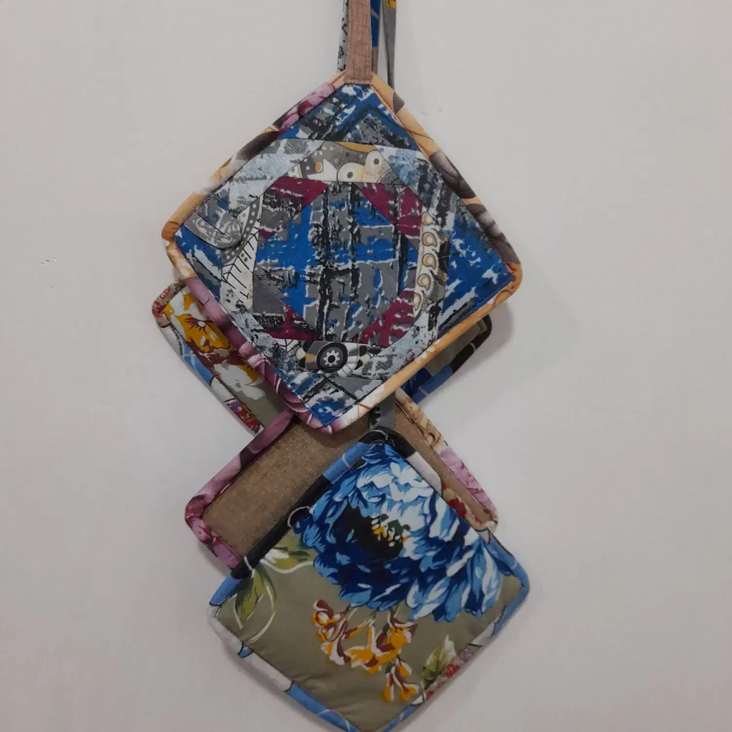 دستیگره|سفره، حوله، دستمال آشپزخانه|ایذه, |دیوار