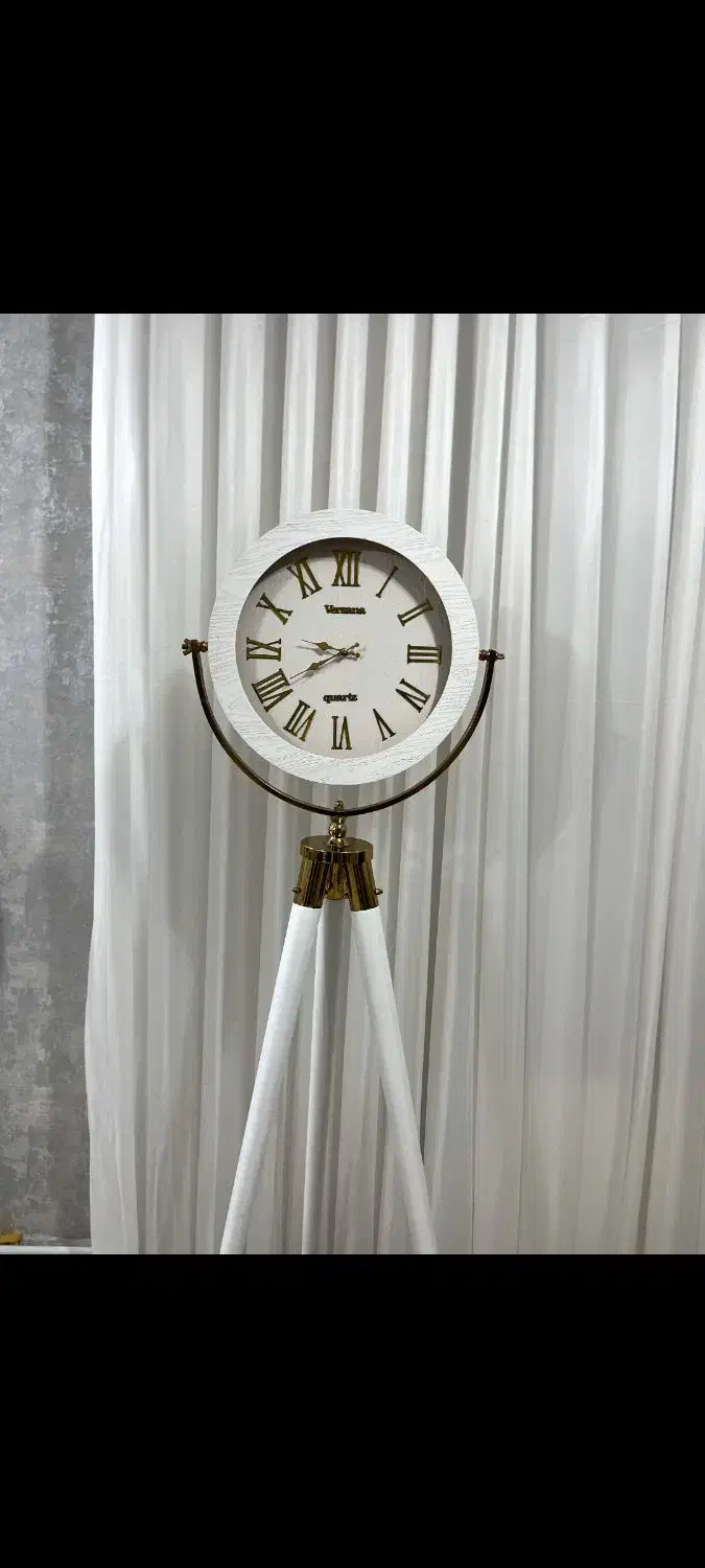 ساعت سه پایه|ساعت دیواری و تزئینی|ایوان, |دیوار