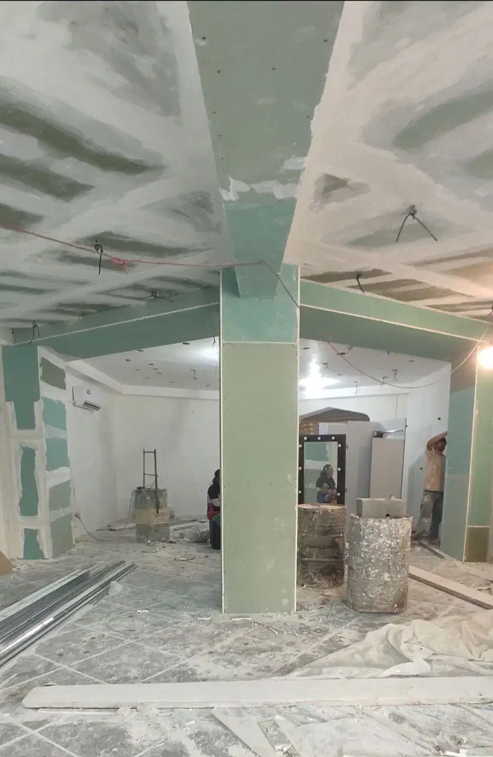 اجرای انواع دکوراتیو کناف وسقف و دیوار کاذب|خدمات پیشه و مهارت|کیش, |دیوار