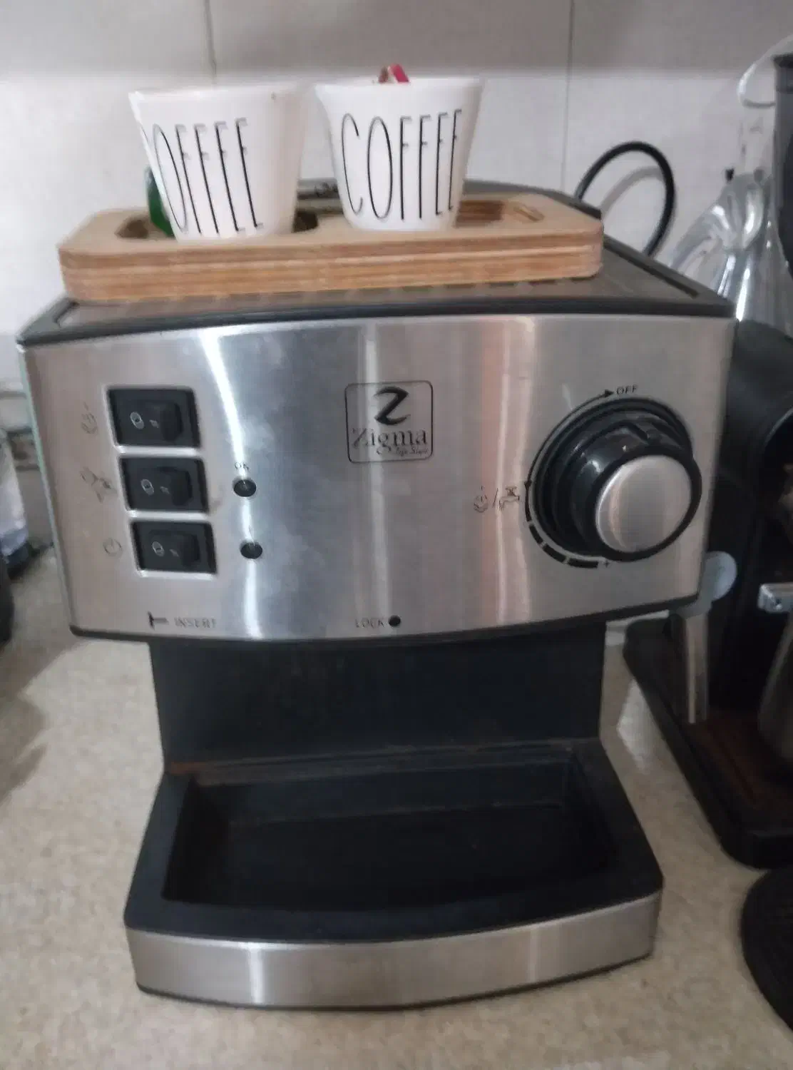 اسپرسو ساز|سماور، چایساز، قهوهساز|پرند, فاز ۱|دیوار